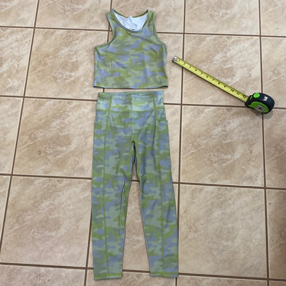 Kids fabletics outfit